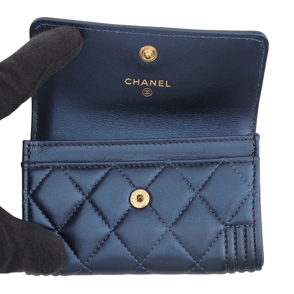 Chanel Card Case Boy CC Logo Quilted Lambskin Wallet Metallic Business — view 4