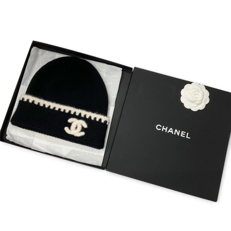Chanel Hat Black White CC Logo Knit Hat — view 7