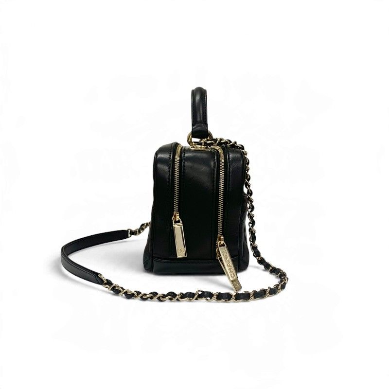 Chanel Trendy CC Shoulder Bag Black Gold Quilted CC Logo Chain 2-Way — view 2