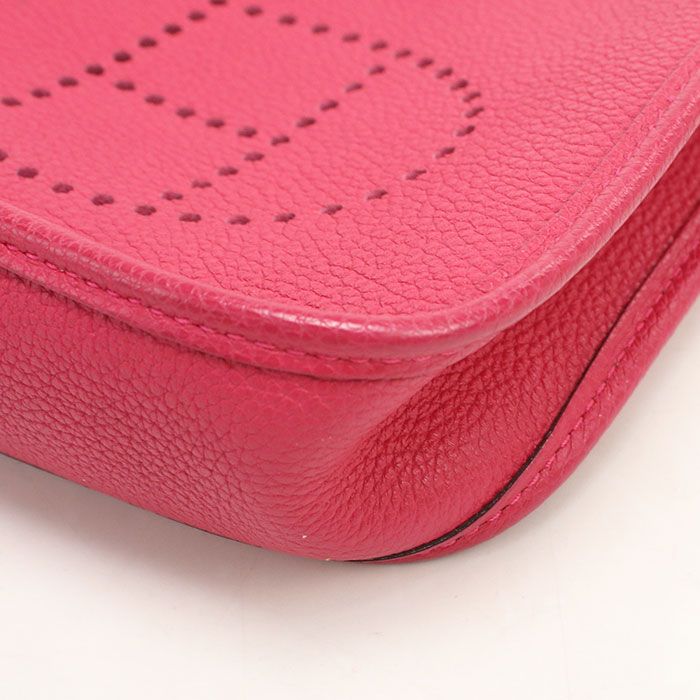 Hermes Evelyne TPM Crossbody Shoulder Bag Taurillon Clemence Framboise — view 6