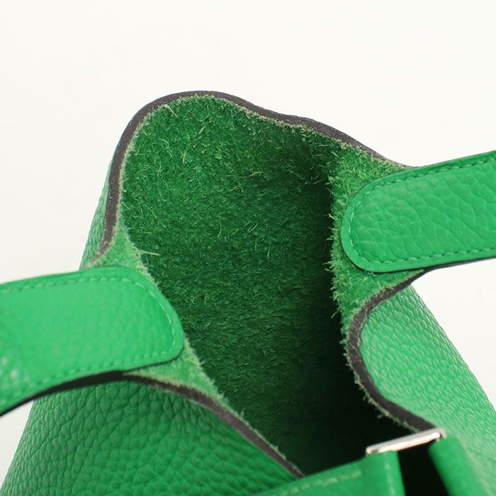 Hermes Picotin Lock PM Handbag Taurillon Clemence Bamboo — view 4
