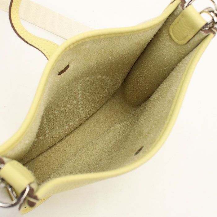 Hermes Evelyne TPM Crossbody Shoulder Bag Taurillon Clemence Jauneupsan — view 3