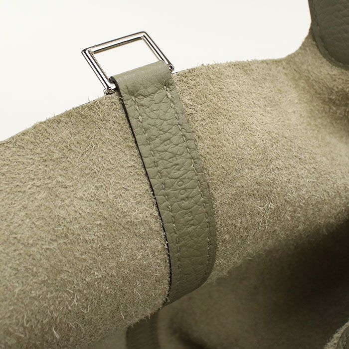 Hermes Picotin Lock MM Handbag Taurillon Clemence Sage — view 6