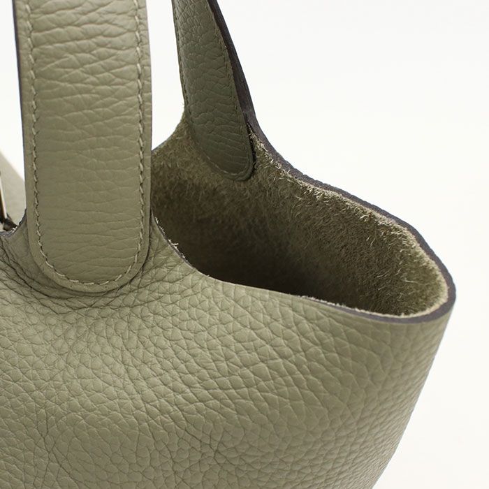 Hermes Picotin Lock MM Handbag Taurillon Clemence Sage — view 5