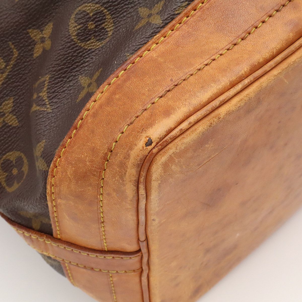 Louis Vuitton Monogram Noe Shoulder Bag Drawstring — view 3