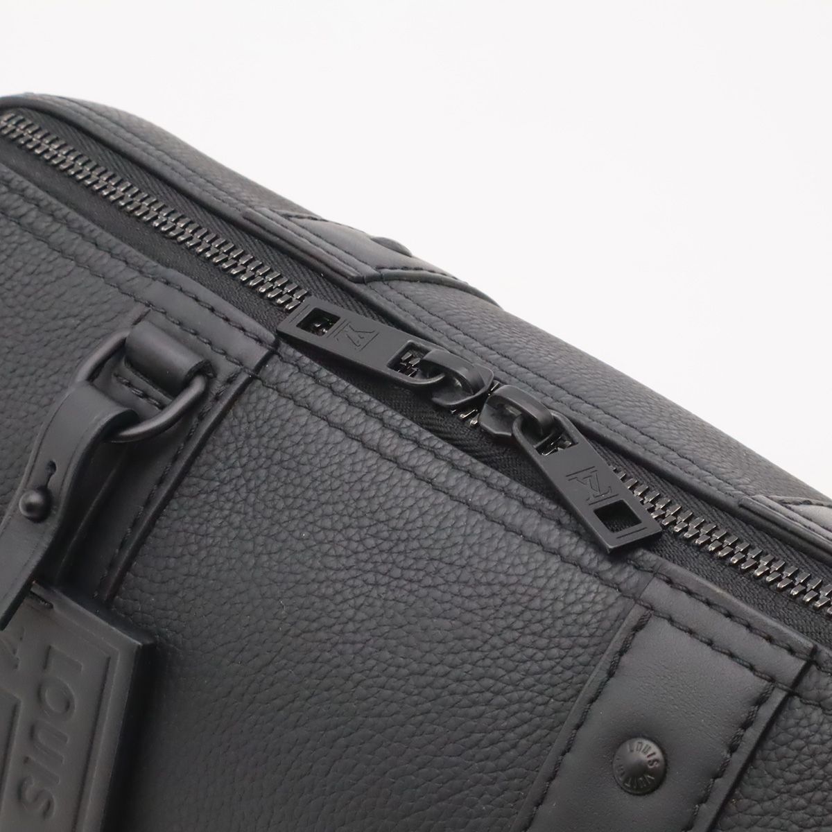 Louis Vuitton LV Aerogram City Keepall Shoulder Bag Crossbody Noir Black — view 6