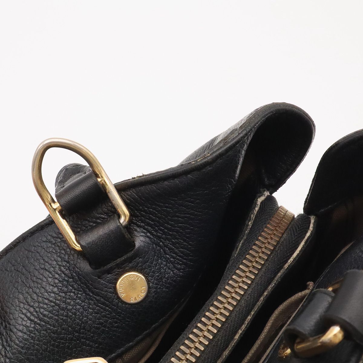 Louis Vuitton Monogram Empreinte Montaigne MM 2-Way Shoulder Bag Noir Black — view 7