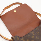 Louis Vuitton Monogram Musette Tango Short — view 6