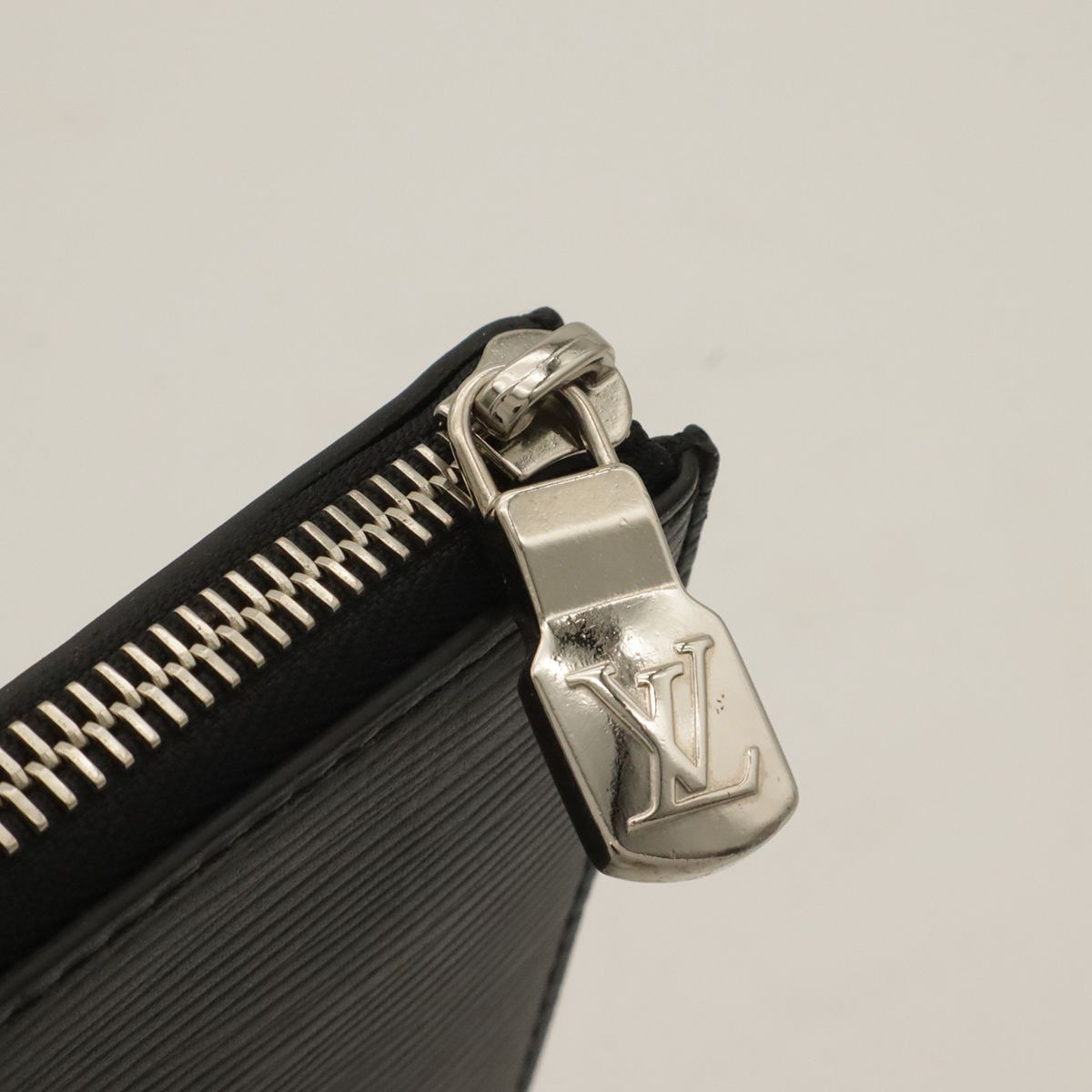 Louis Vuitton Epi Pochette Jour PM NM2 Clutch Noir Black — view 5