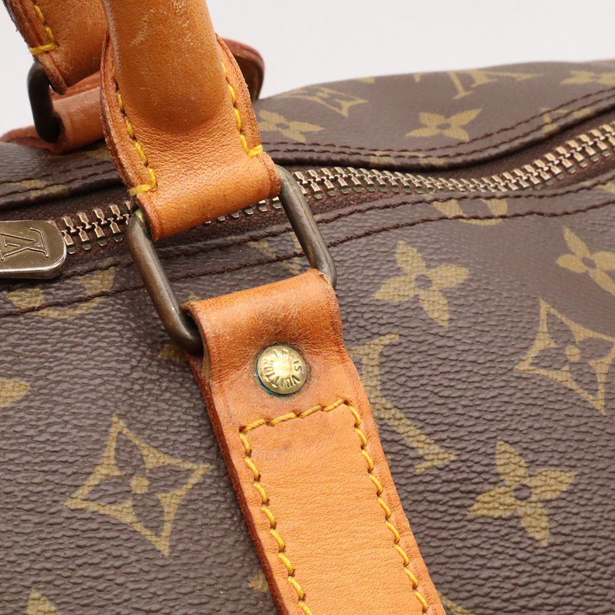Louis Vuitton Monogram Keepall 55 Boston Bag Purse — view 6