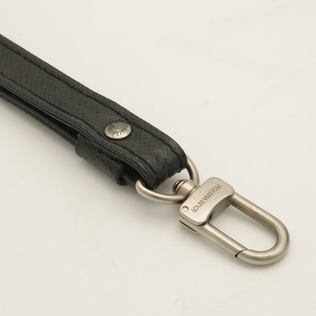Louis Vuitton Taiga Baikal Clutch Handbag Ardoise Black — view 4