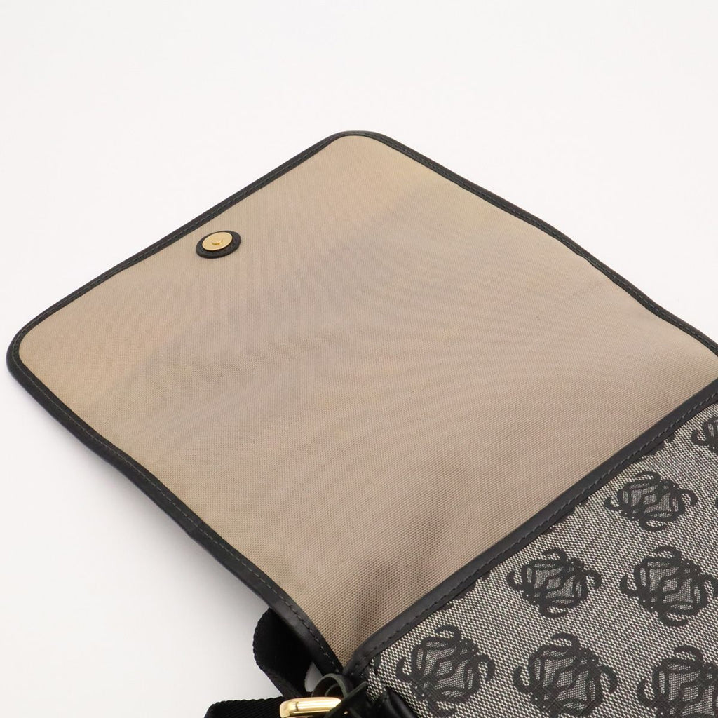 Loewe Repeat Anagram Flap Shoulder Bag Crossbody Leather Black Gold — view 7
