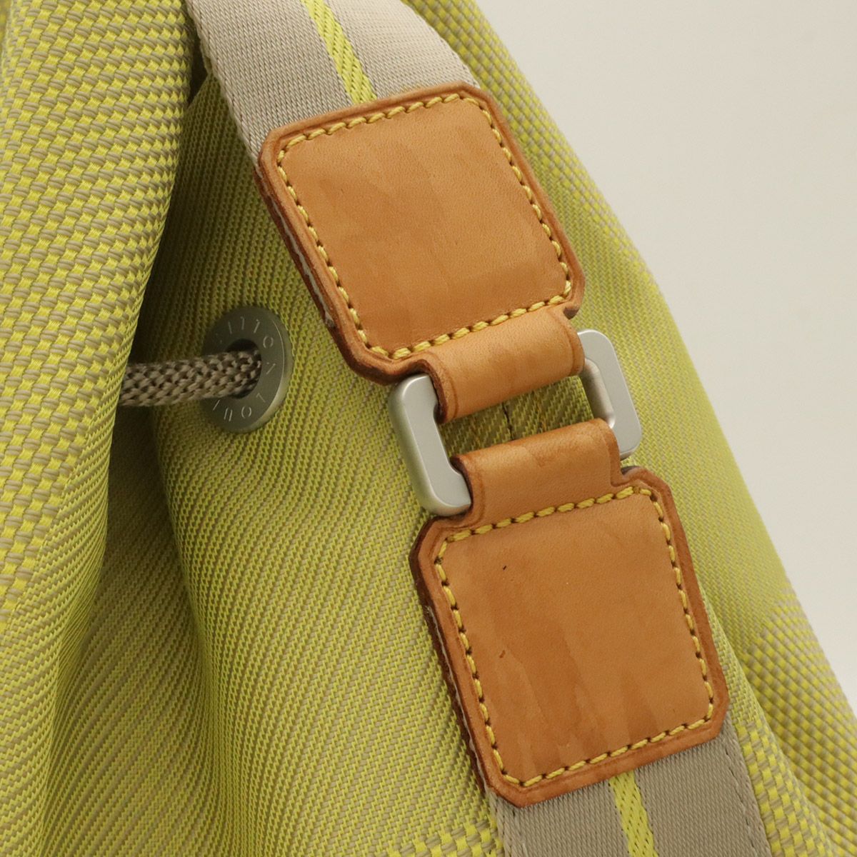 Louis Vuitton Damier Geant Volunteer LV Cup Limited Drawstring Shoulder Bag — view 5