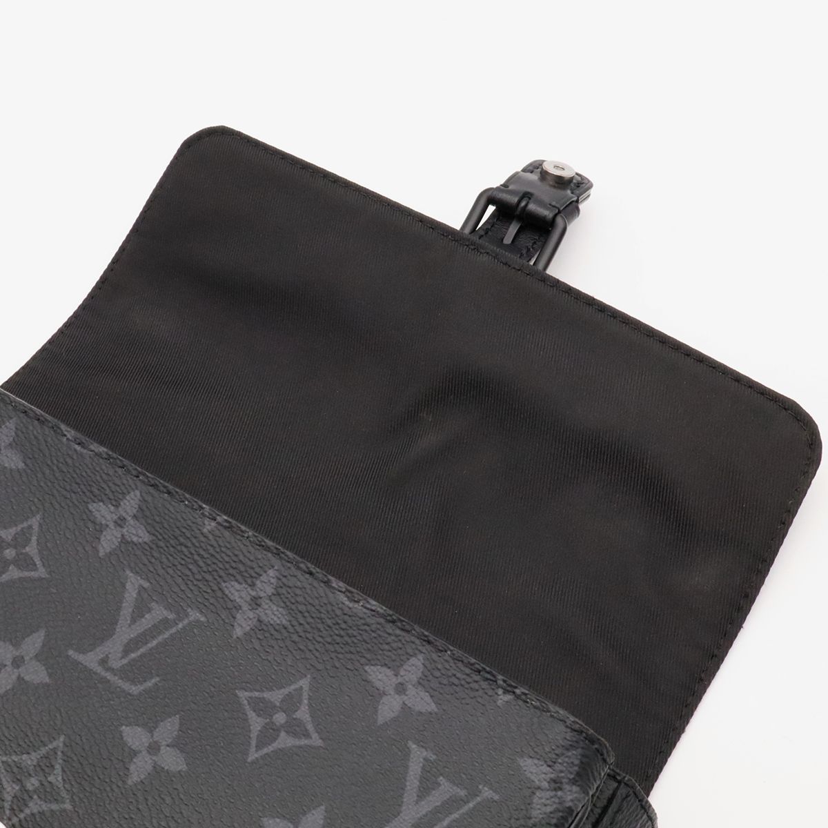 Louis Vuitton Monogram Eclipse Montsouris Wearable Wallet Shoulder Bag Waist — view 6