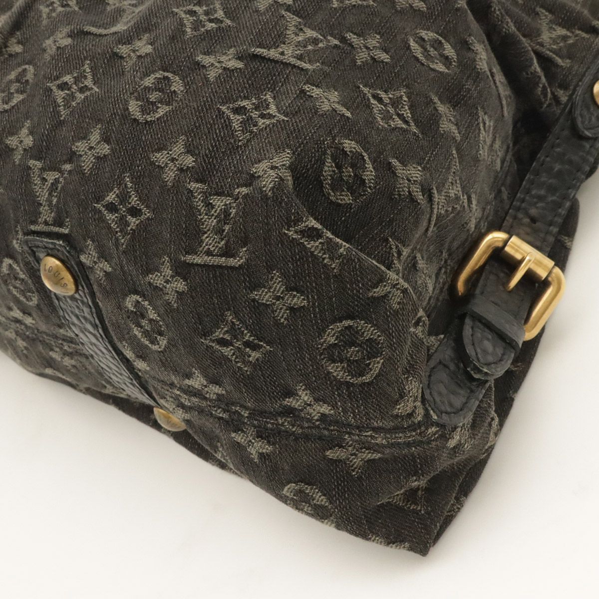 Louis Vuitton Monogram Denim Neo Cabby MM Tote 2-Way Shoulder Bag Noir — view 3