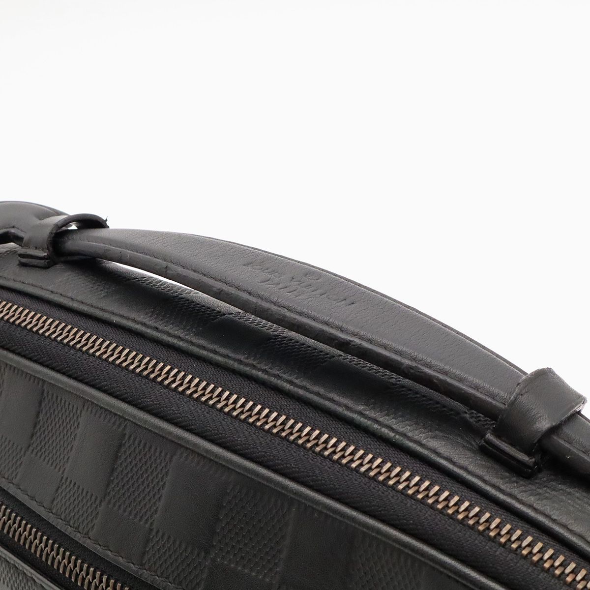 Louis Vuitton Damier Infini Ambler Belt Bag 2-Way Leather Onyx Black — view 5