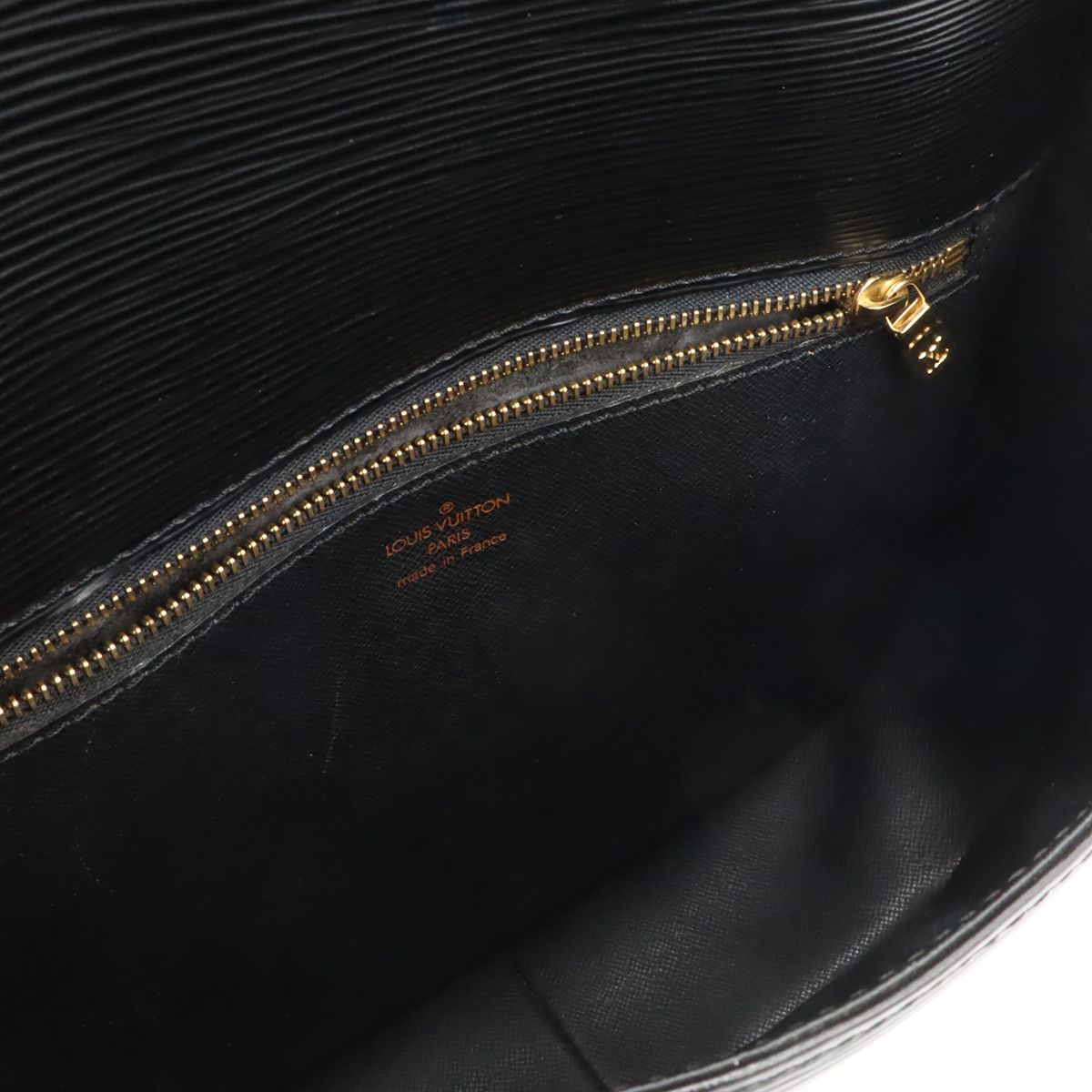 Louis Vuitton Epi Saint-cloud Shoulder Bag Pochette Crossbody Leather Noir — view 6