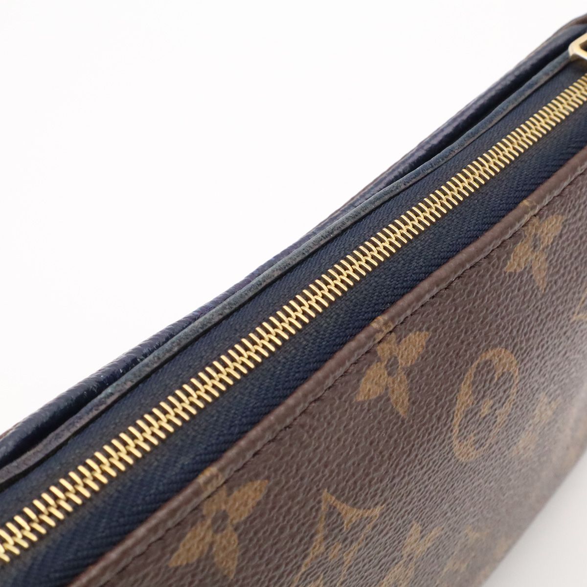 Louis Vuitton Monogram Pallas Clutch Shoulder Bag Chain 2-Way Blue Marine — view 7