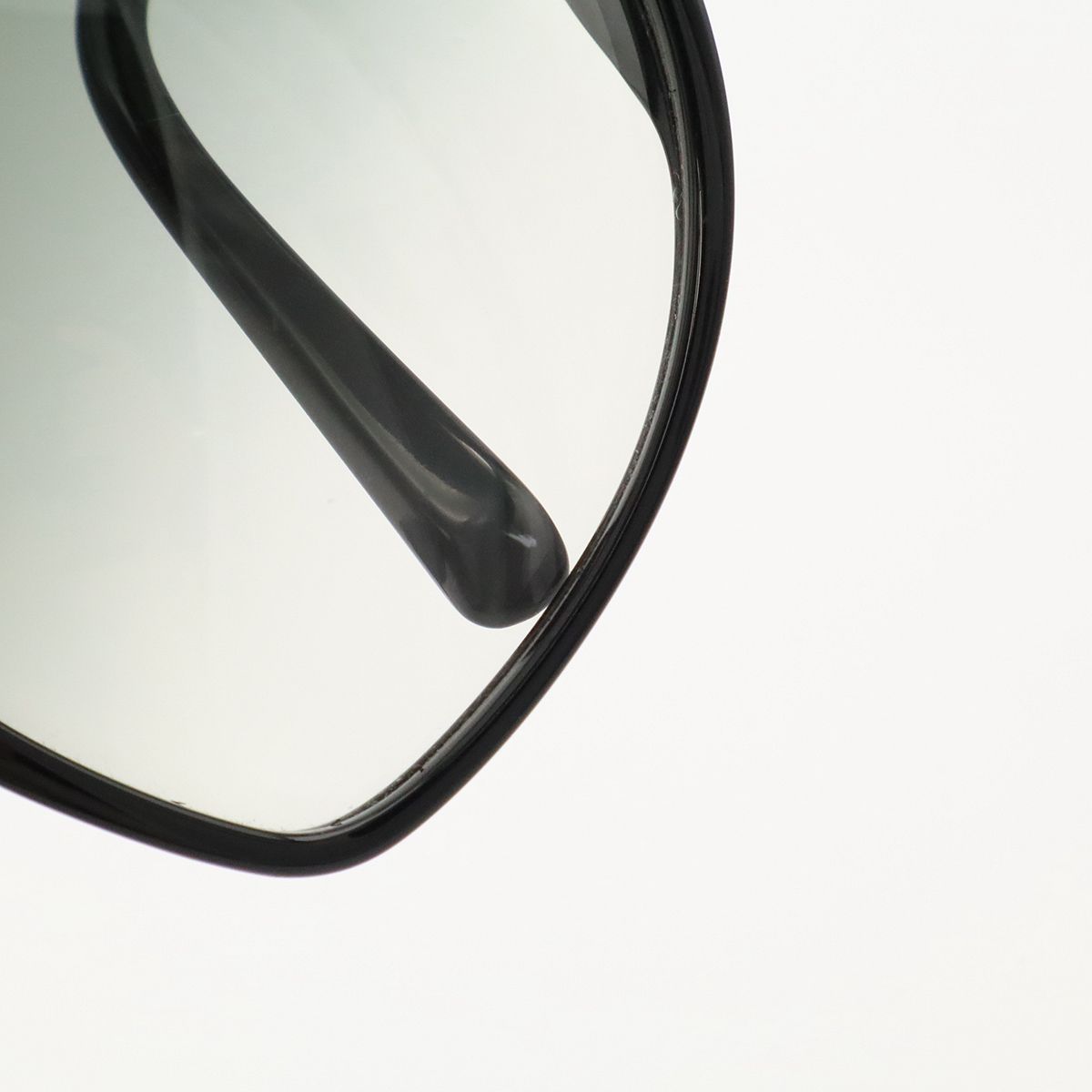 Louis Vuitton Evidance Sunglasses Eyewear Smoke Gradient Black Gold — view 7