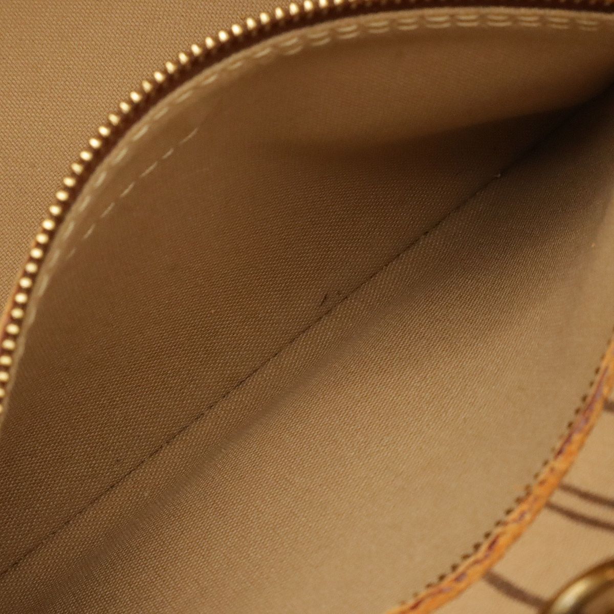 Louis Vuitton Monogram Neverfull PM Tote Bag — view 8