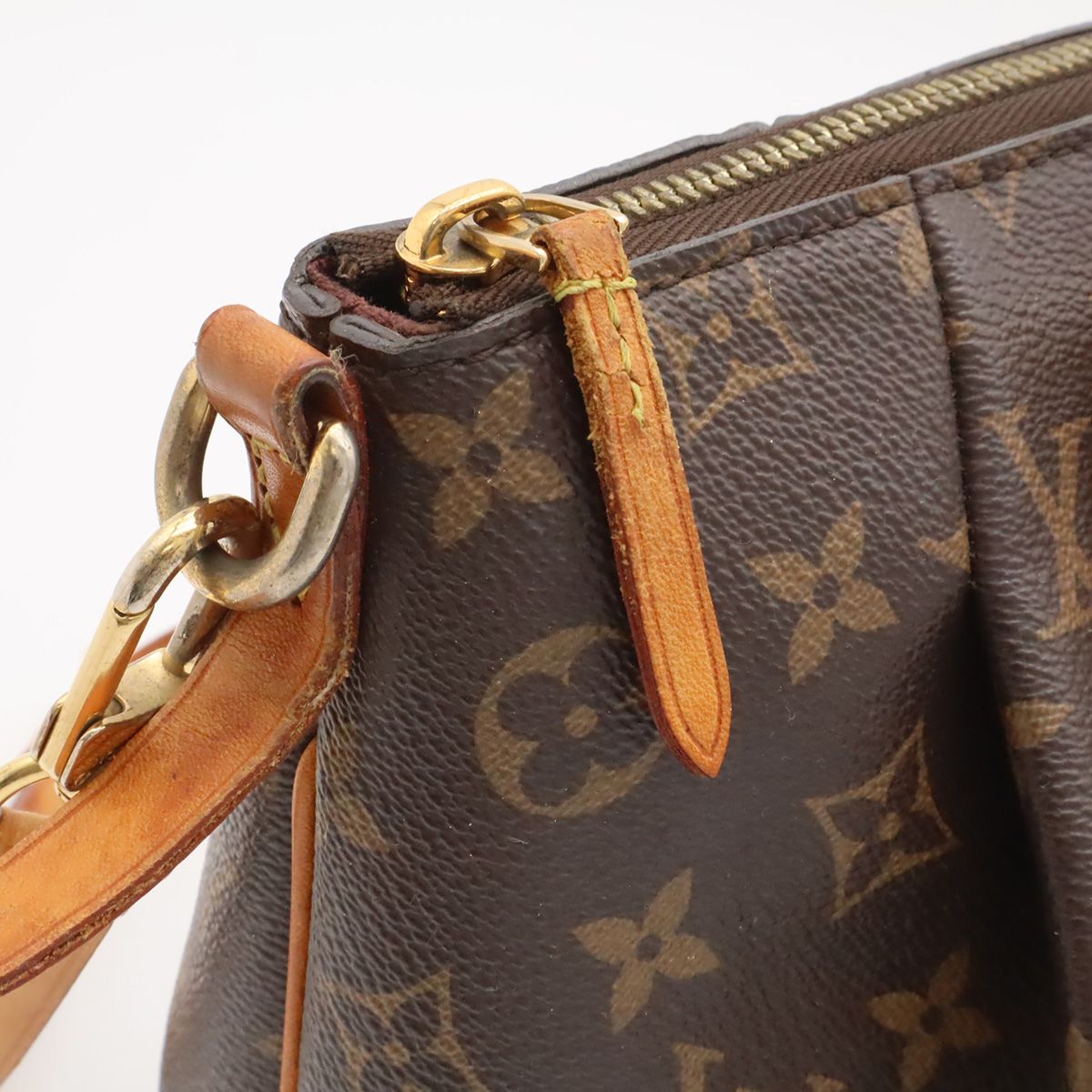Louis Vuitton Monogram Turenne PM 2-Way Shoulder Bag — view 5