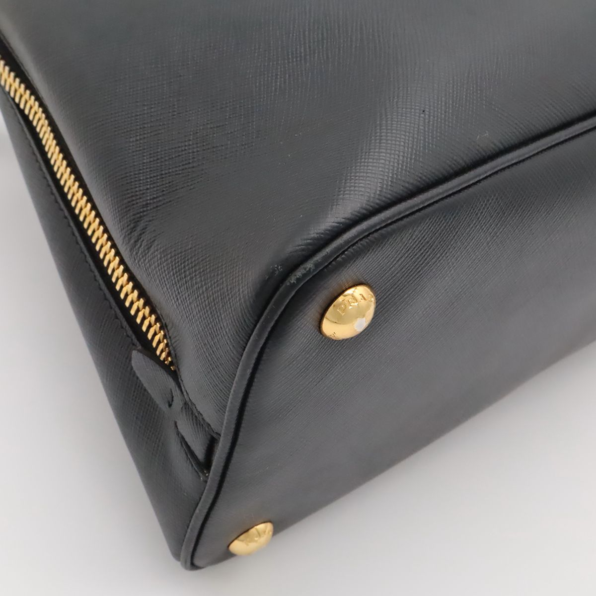 Prada Dome Shape 2-Way Shoulder Bag Crossbody Saffiano Leather Nero Black Gold — view 3
