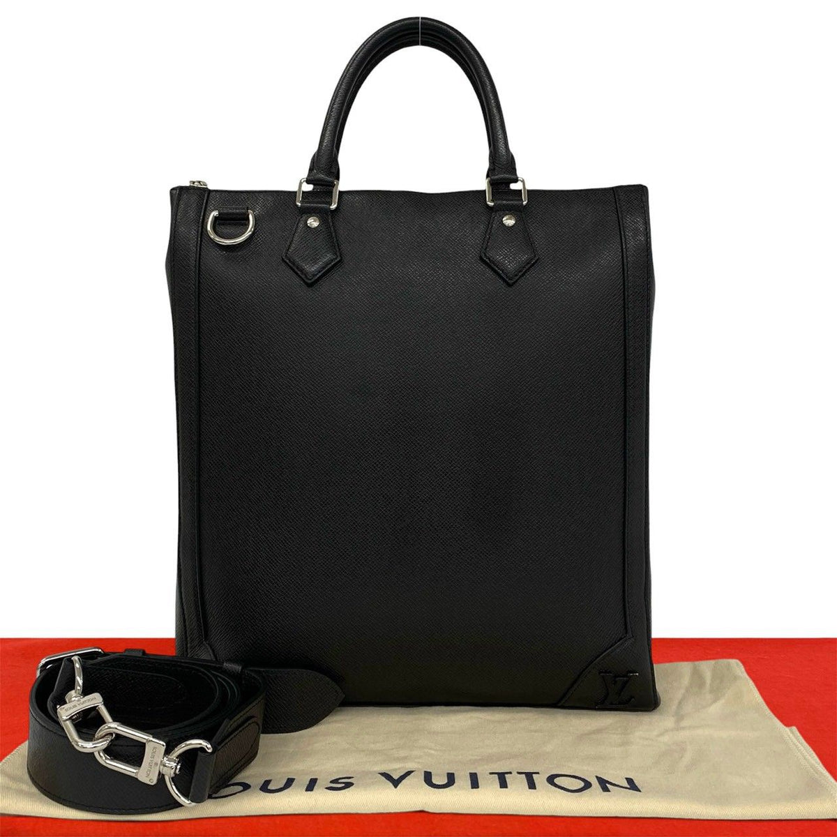 Louis Vuitton Vertical Tote Taiga Leather 2-Way Business Shoulder Bag Noir Black