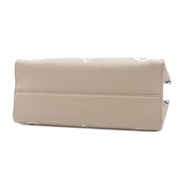 Louis Vuitton Tote Bag On The Go MM Monogram Empreinte Bicolor Tourterelle Cream — view 3