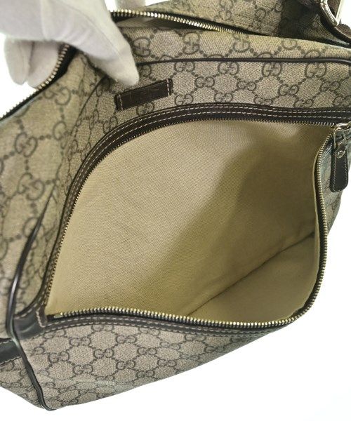 Gucci GG Supreme Shoulder Bag — view 5