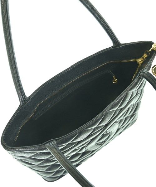 Chanel Reissue Tote Bag CC Logo Caviar Leather — view 3