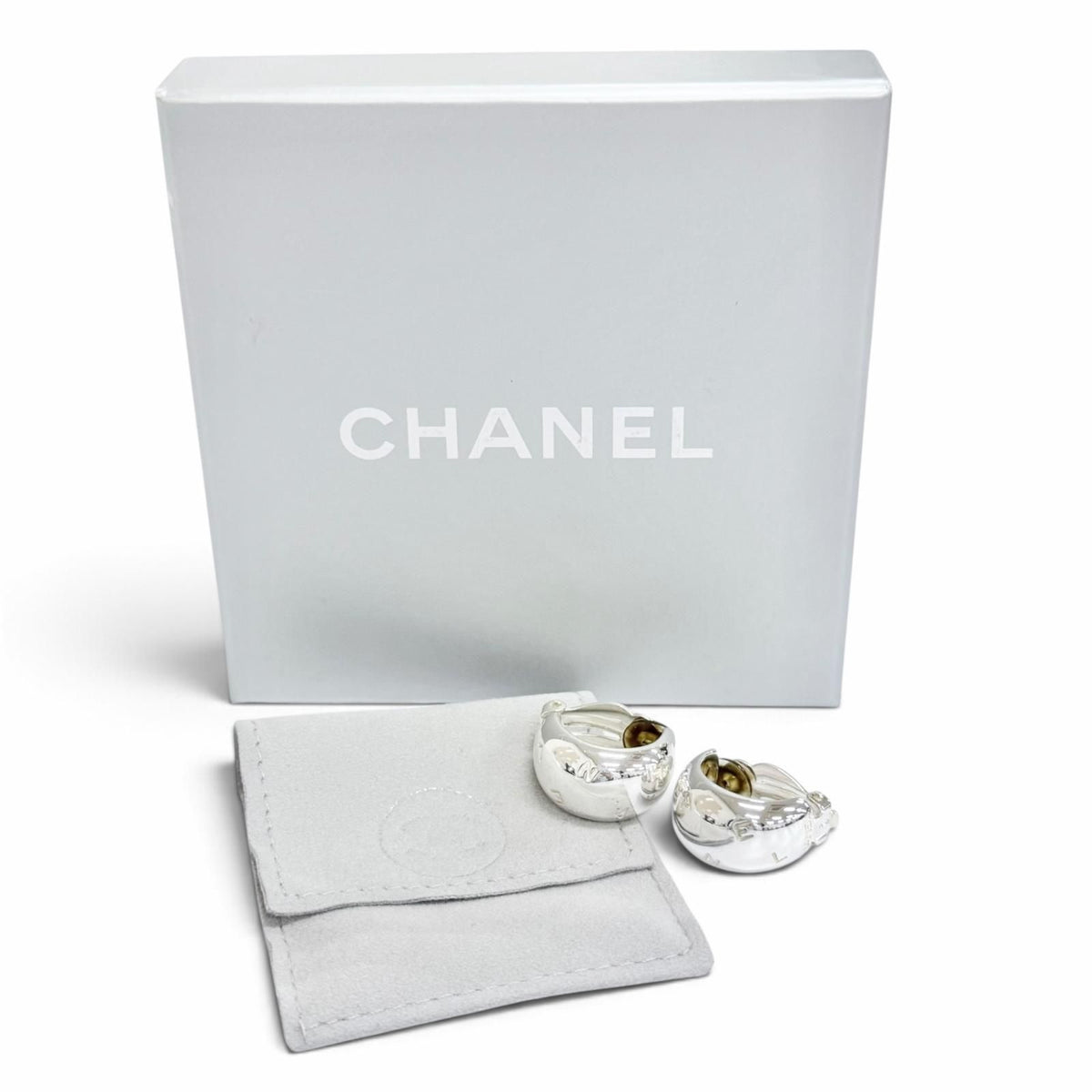 Chanel 925 Logo Earrings Clip-On Silver — view 2