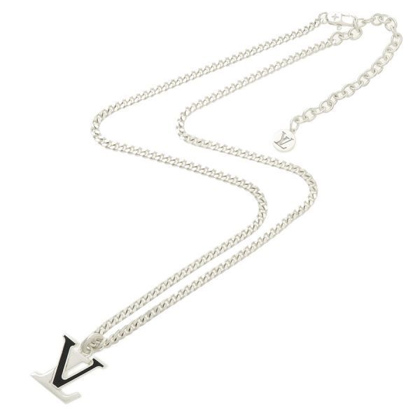 Louis Vuitton Pendant LV Spike