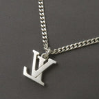 Louis Vuitton Pendant LV Spike — view 4