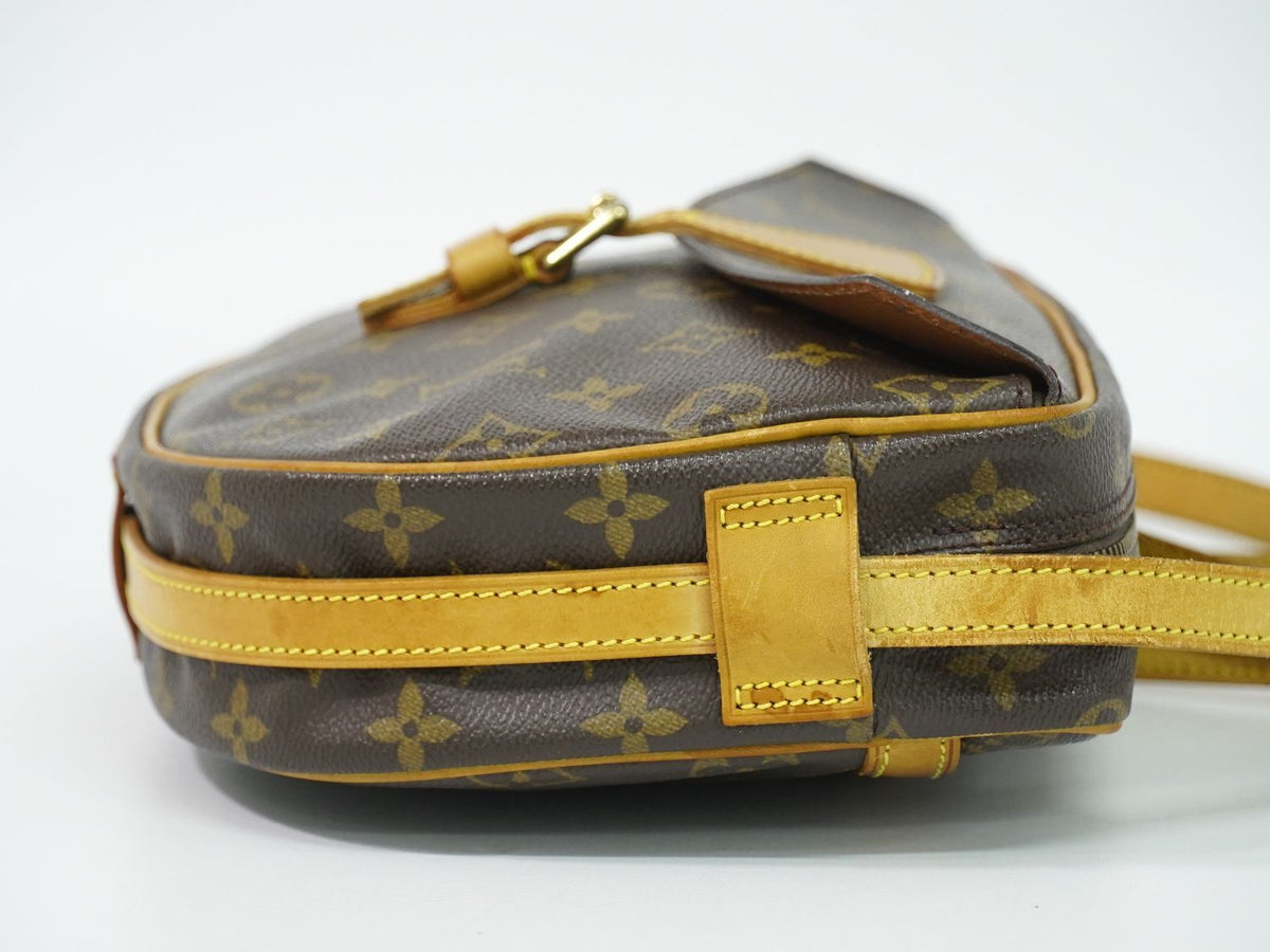 Louis Vuitton LV Jeune Fille Monogram Shoulder Bag Pochette Brown — view 4