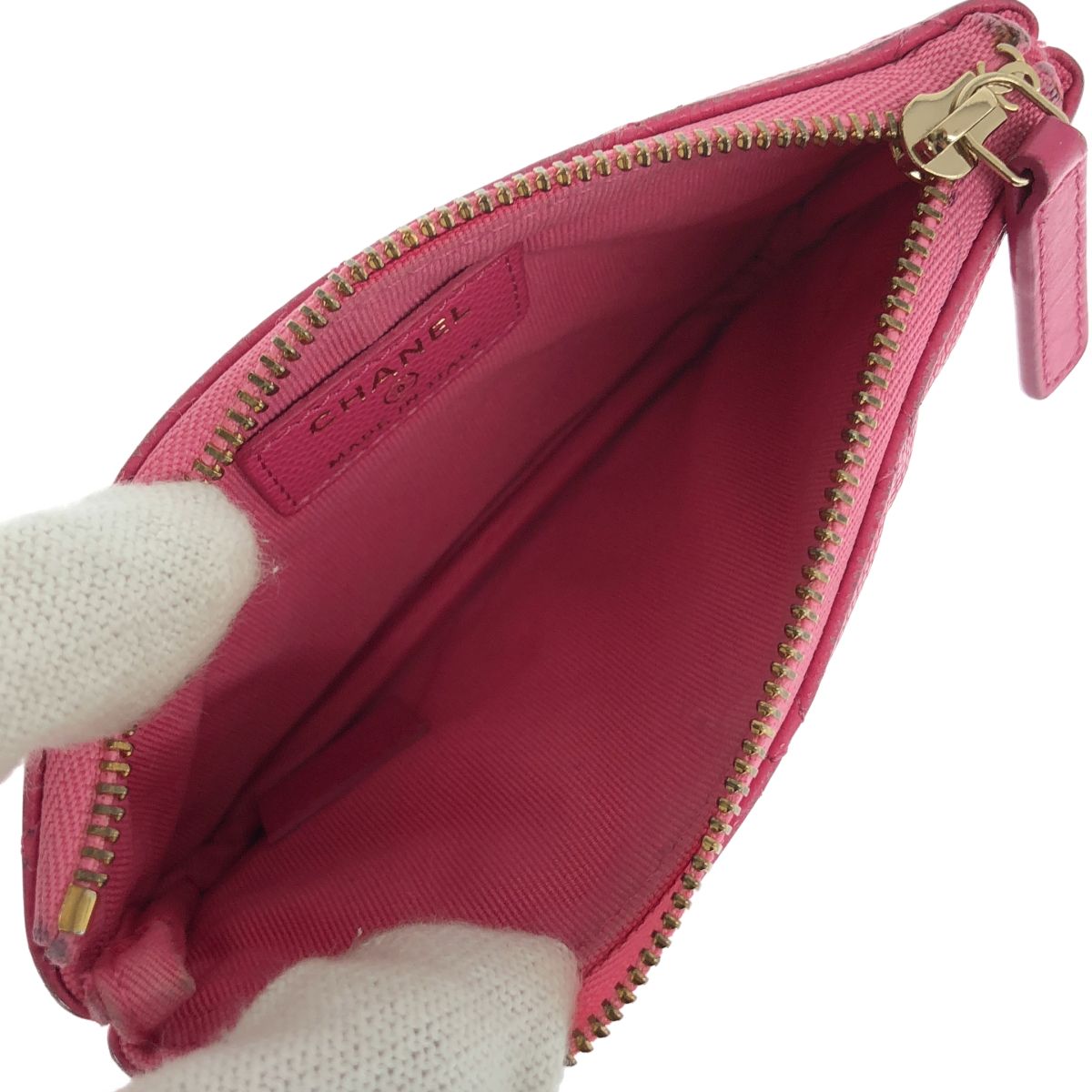 Chanel Quilted Classic Mini Pouch Pink — view 3