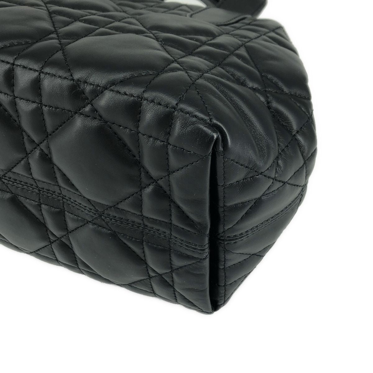 Dior Macro Cannage Toujours Leather Handbag Black — view 7