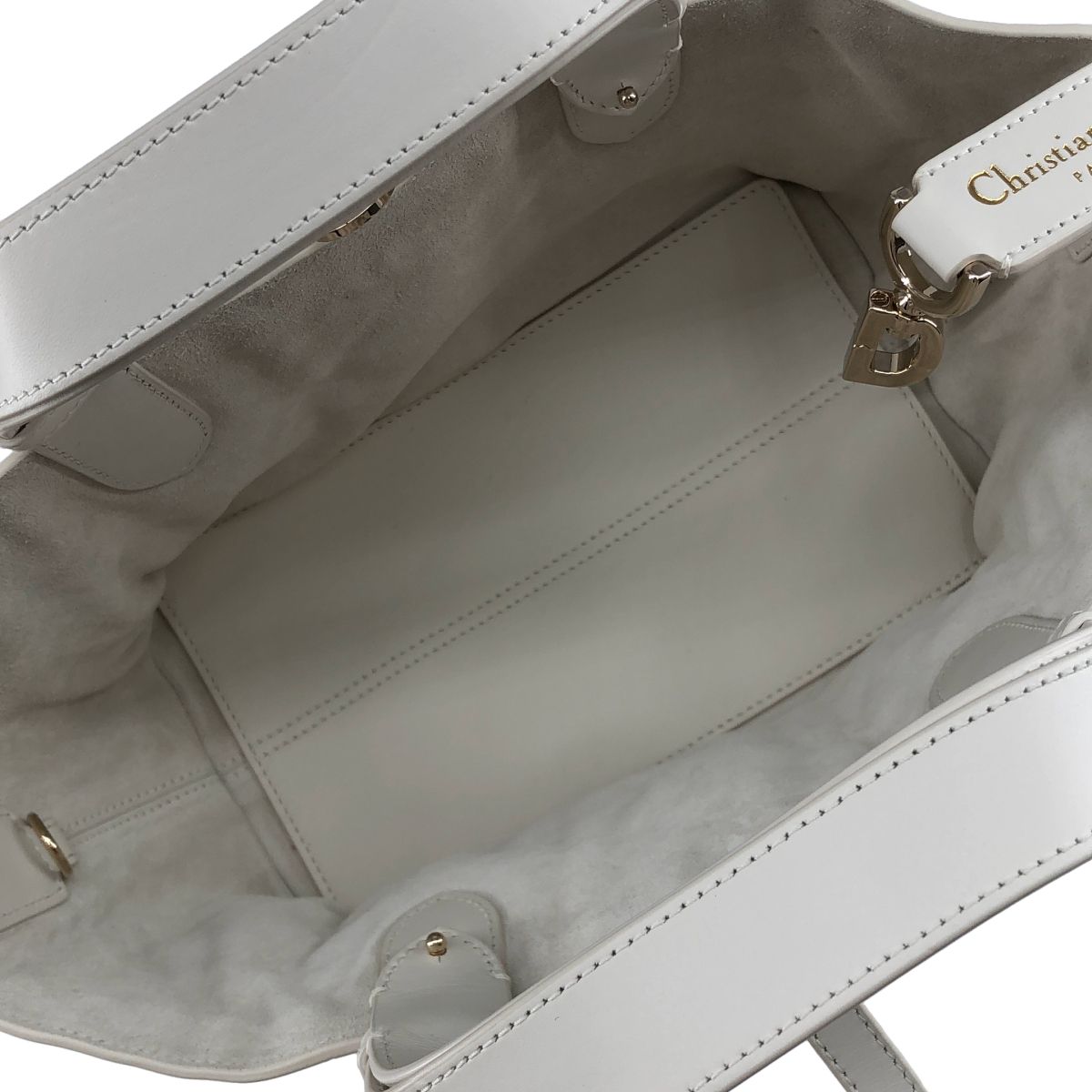 Dior Macro Cannage Toujours Leather Handbag White — view 3