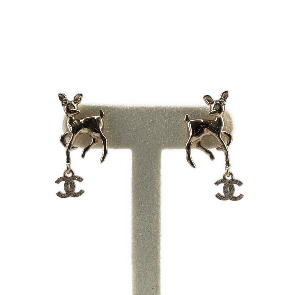 Chanel 25P Bambi CC Logo Earrings Gold — view 3