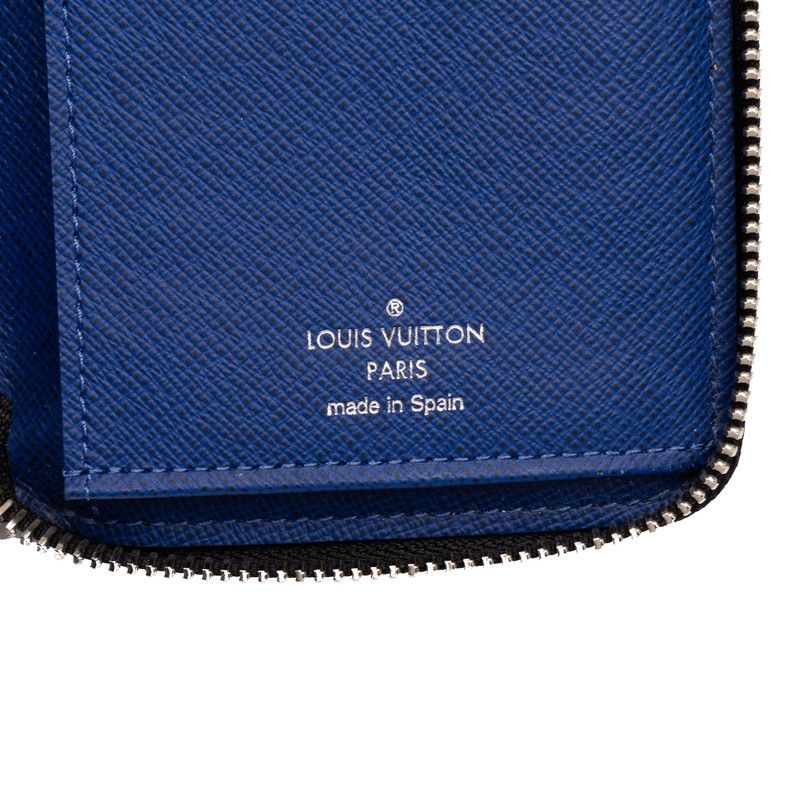 Louis Vuitton Monogram Taigarama Portefeuille Brazza Wallet Cobalt Blue Leather — view 5