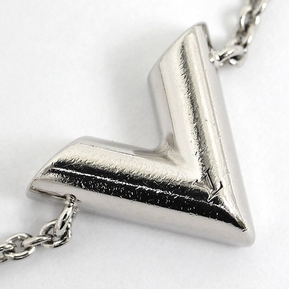 Louis Vuitton Essential V Bracelet Silver Metal — view 5