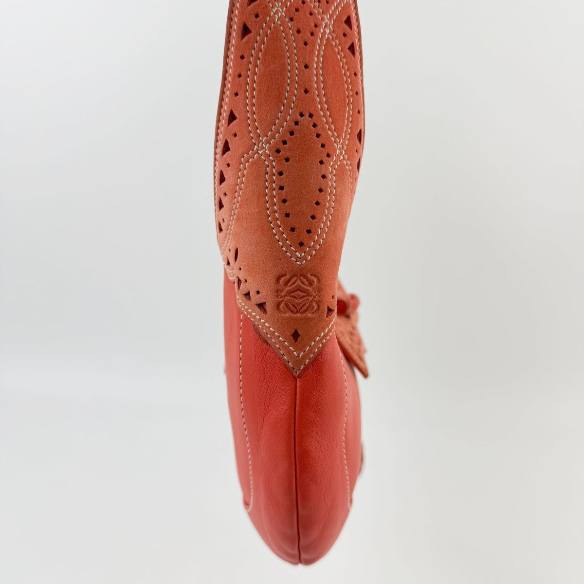 Loewe Perforated Tassel Shoulder Bag Leather Orange Vintage — view 5