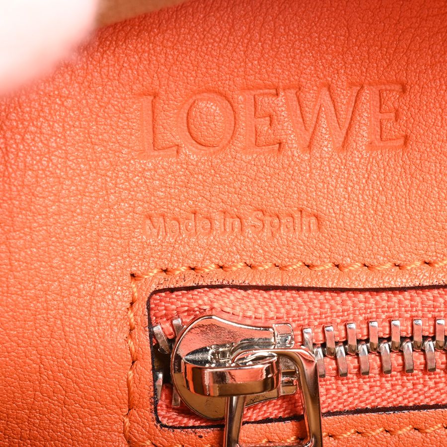 Loewe Handbag Amazona 28 — view 6