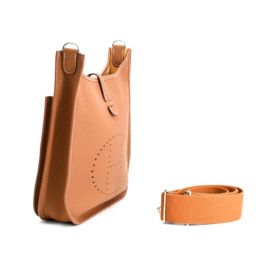 Hermes Shoulder Bag Evelyne — view 2