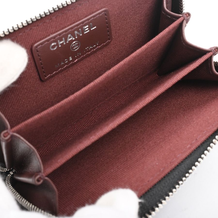 Chanel Coin Purse Classic Zip — view 4