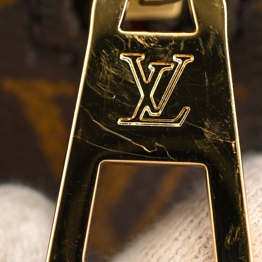 Louis Vuitton Handbag On The Go East West — view 7