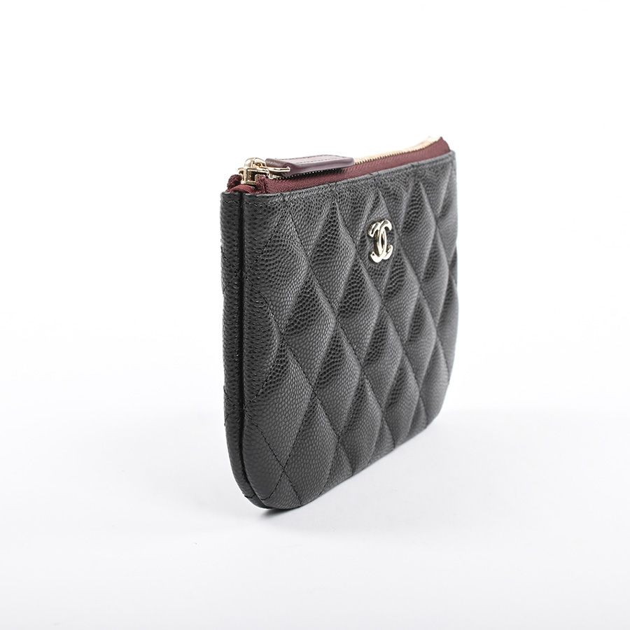 Chanel Pouch Classic Zip Small — view 2