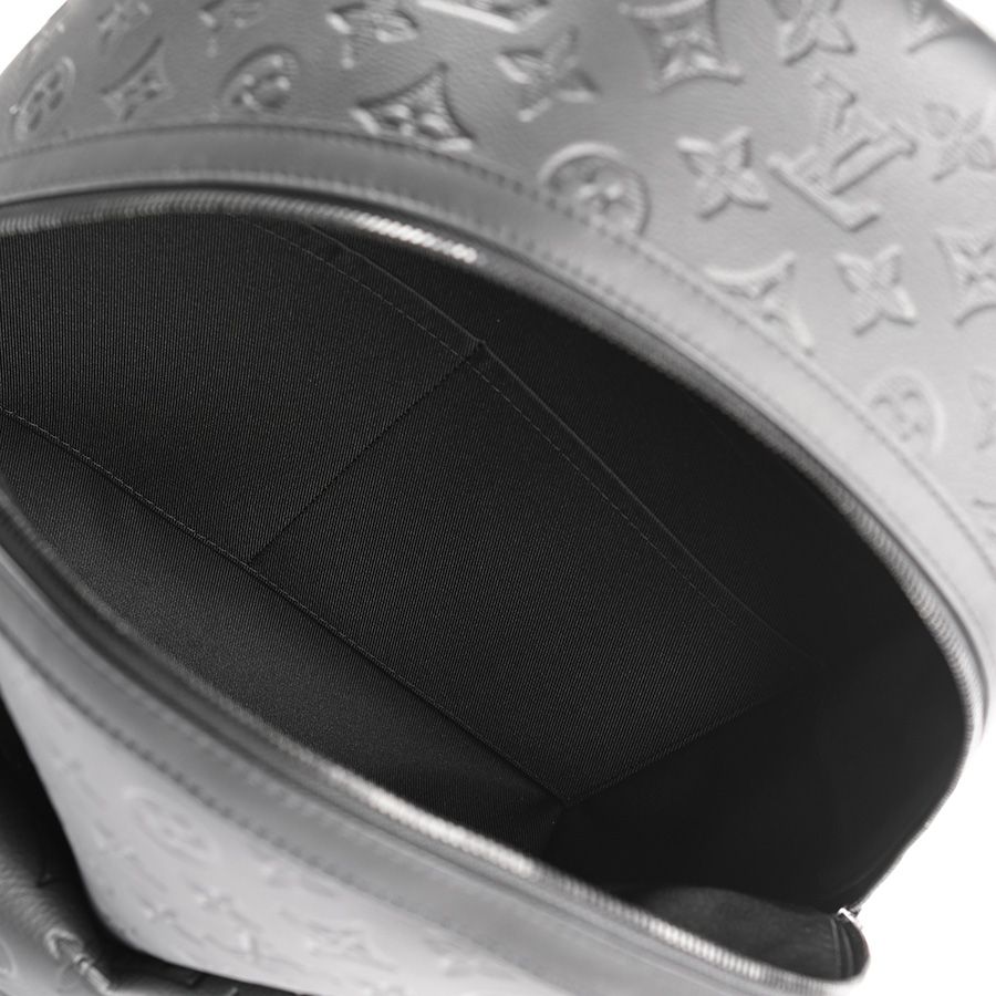 Louis Vuitton Backpack Discovery PM — view 4
