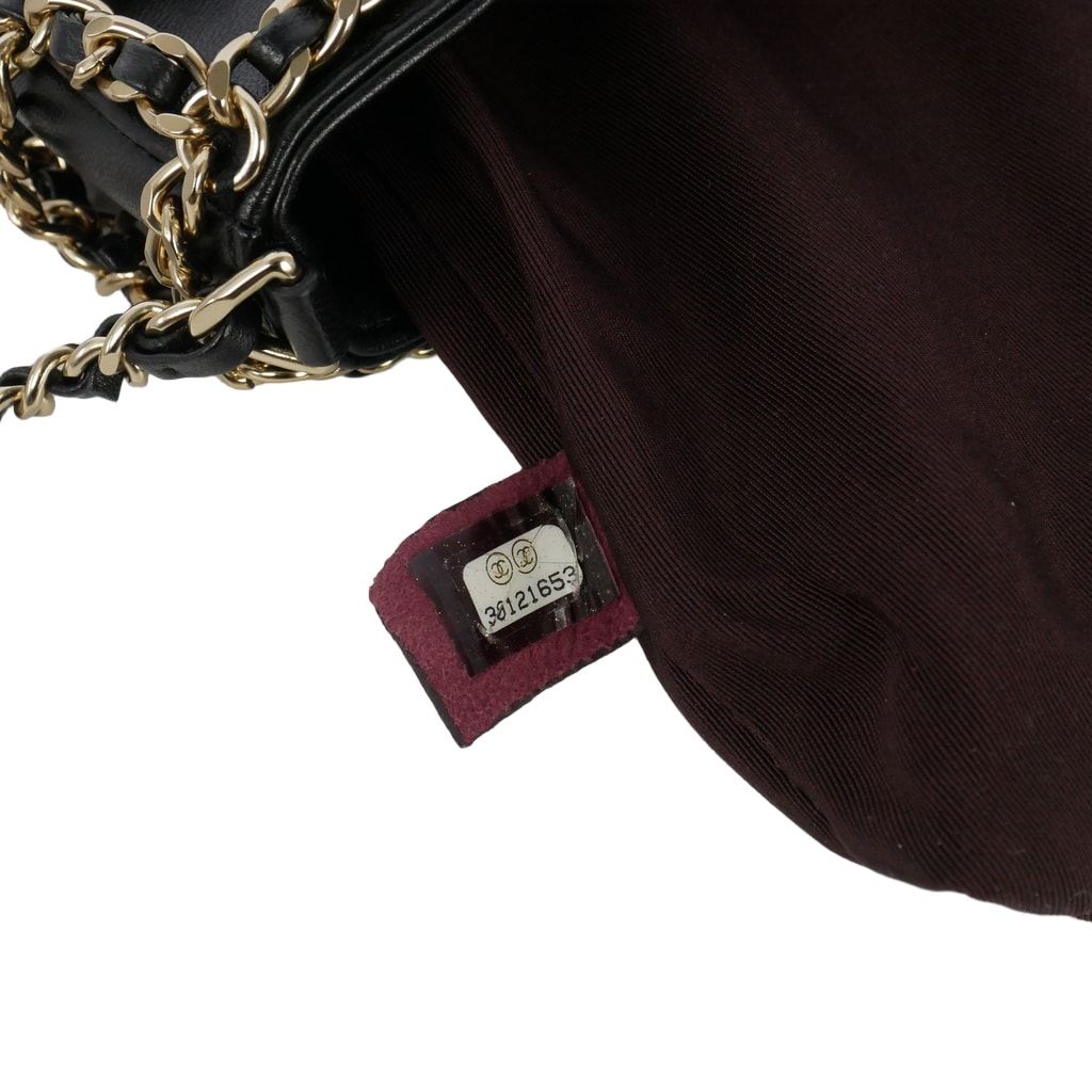 Chanel CC Logo Charm Chain Net Tote Bag Lambskin Black — view 7