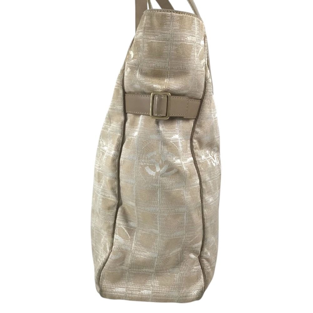 Chanel Tote Bag New Travel Line GM Nylon Canvas Beige — view 3