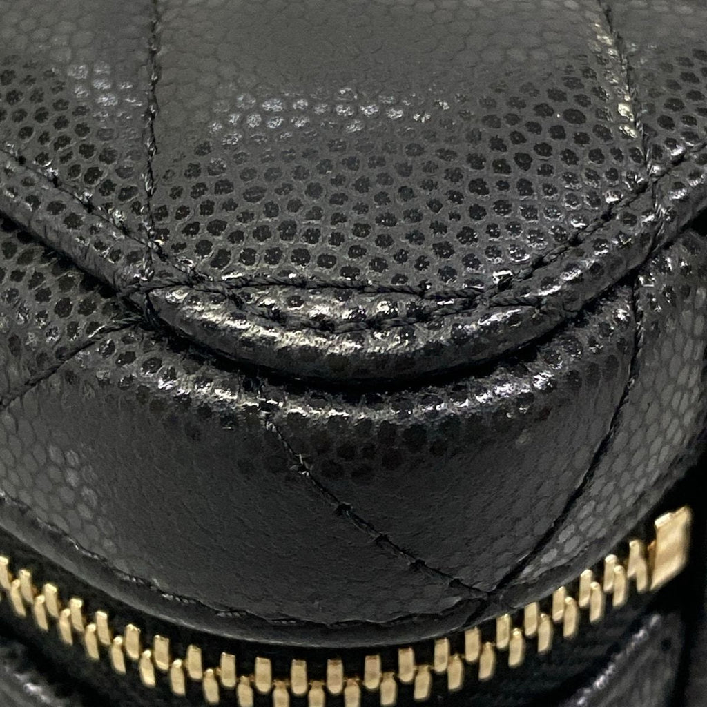 Chanel Shoulder Bag Quilted Black Matte Gold Chain — view 7